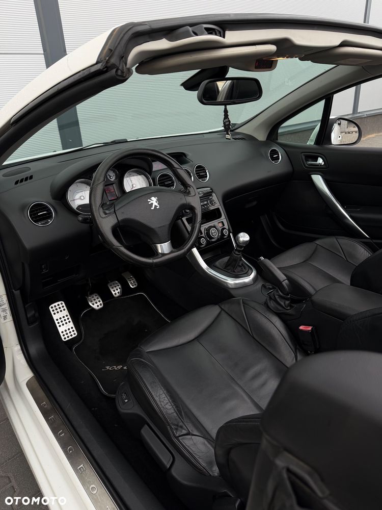 Peugeot 308 CC HDi FAP 140 Premium - 18