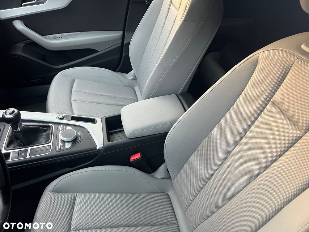 Ford Focus 2.0 TDCi Black Edition ASS - 4