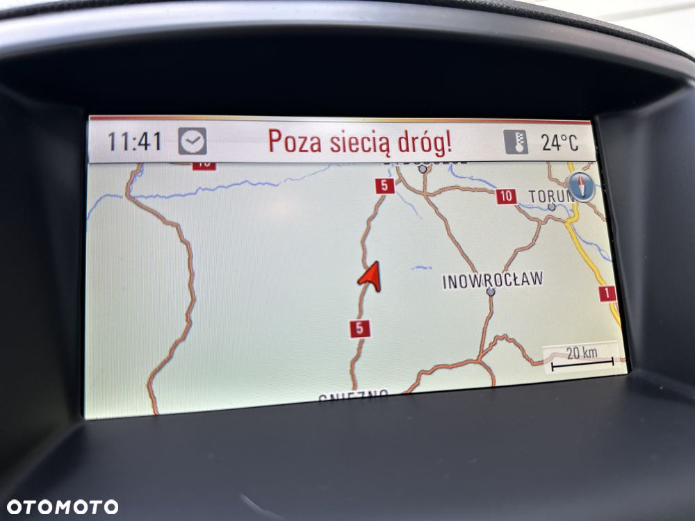Opel Insignia - 24