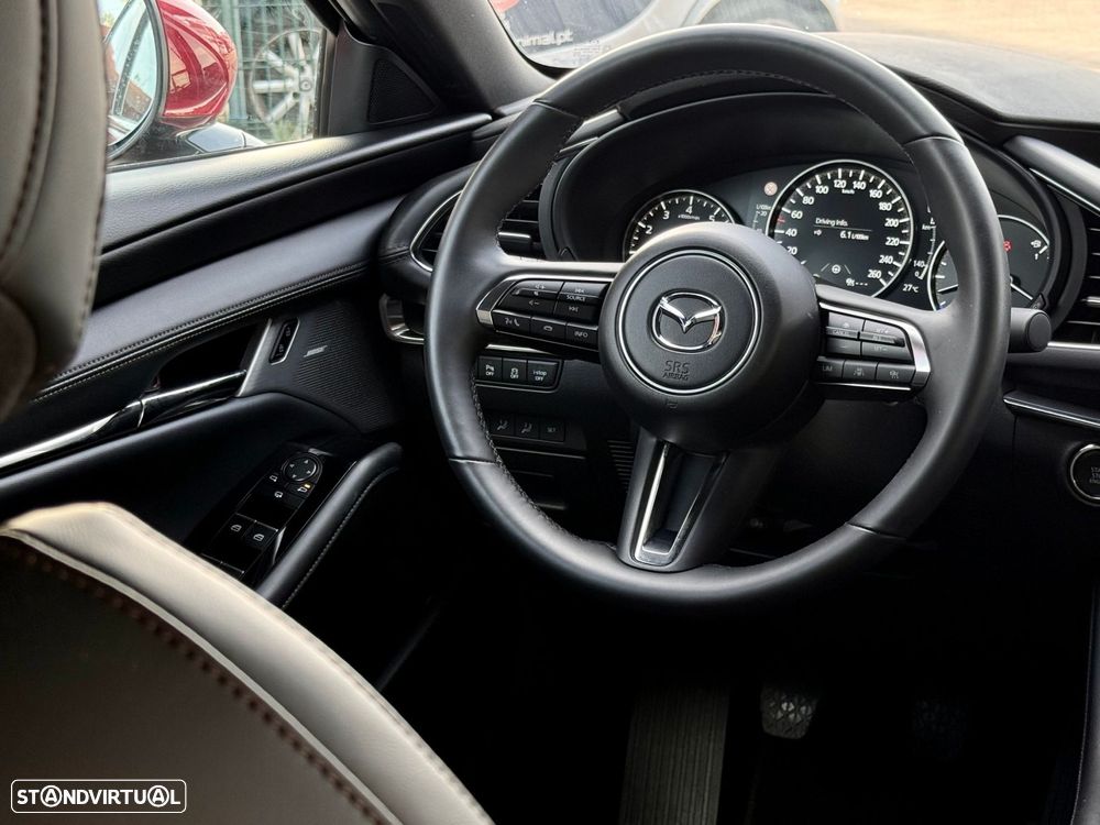 Mazda 3 Hatchback 2.0 e-Skyactiv-X Takumi - 11