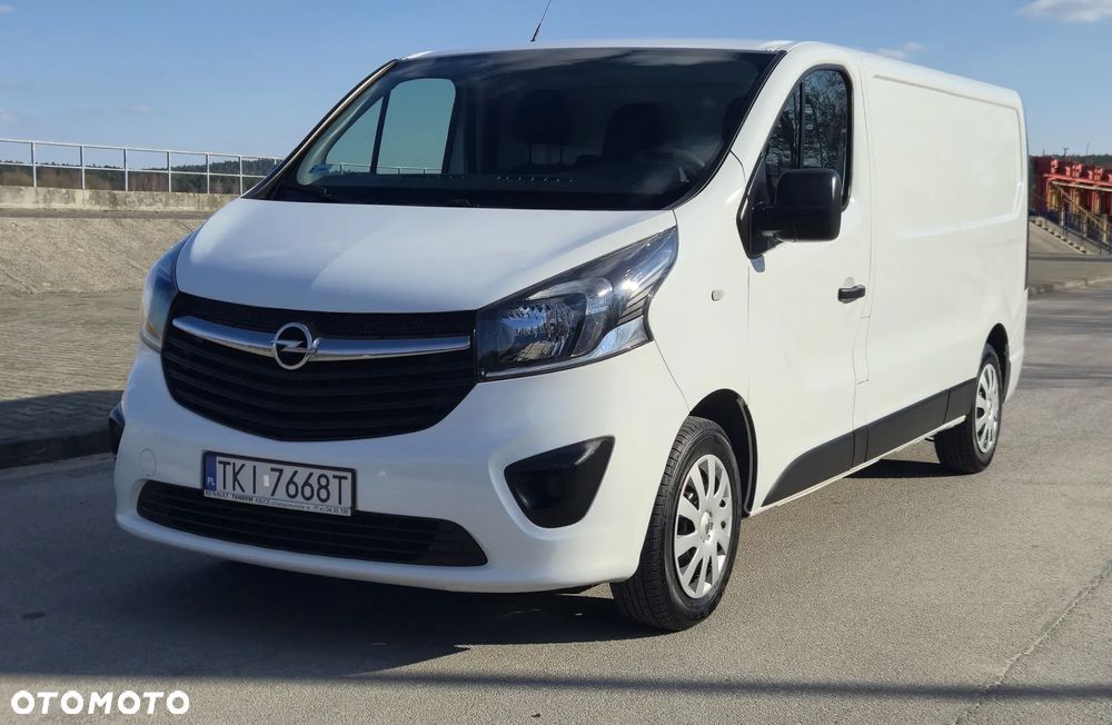 Opel Vivaro - 1