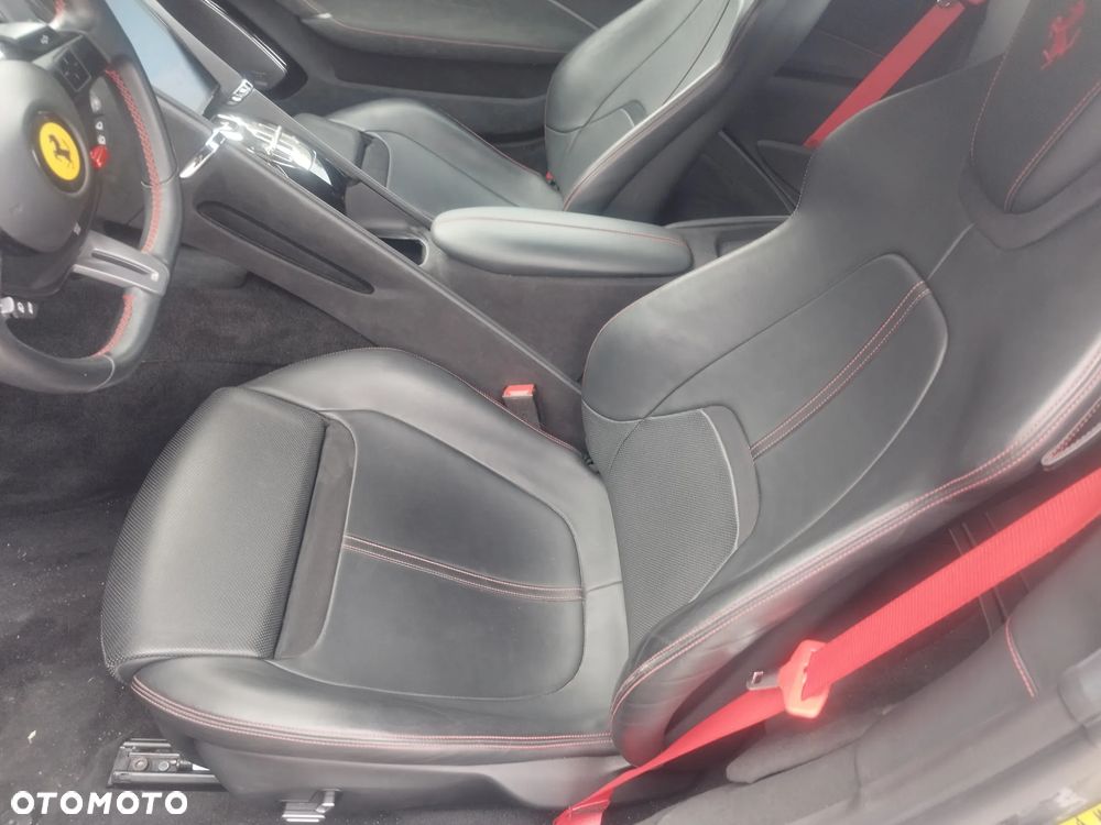 Ferrari Roma - 20