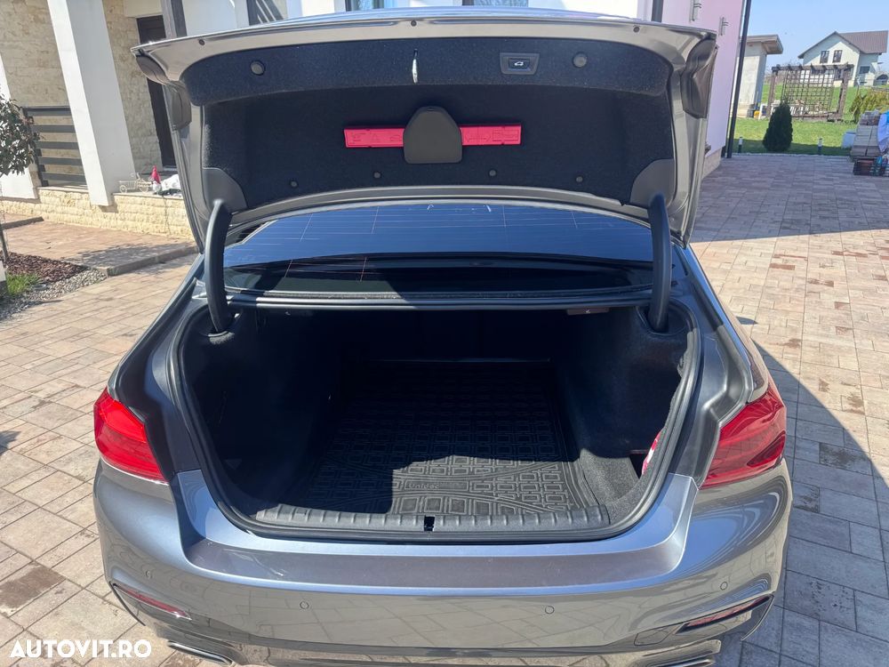 BMW Seria 5 520d xDrive AT - 8