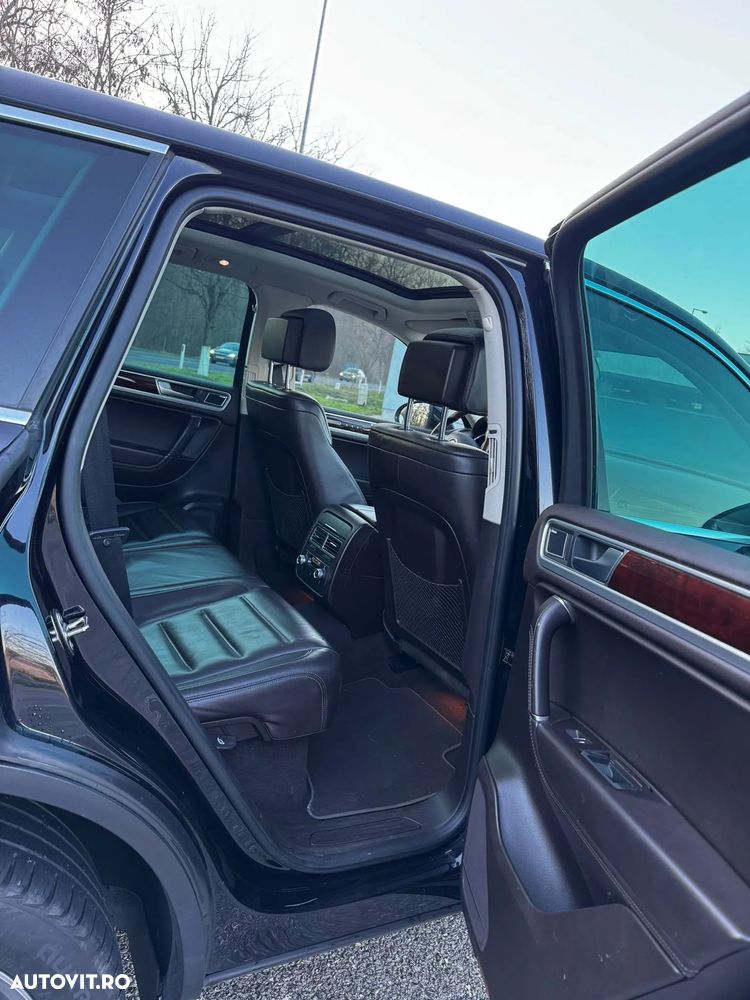 Volkswagen Touareg - 24