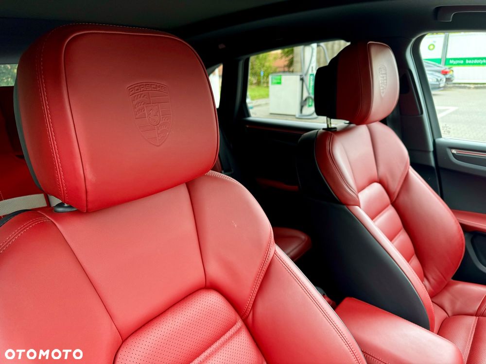 Porsche Macan T - 8
