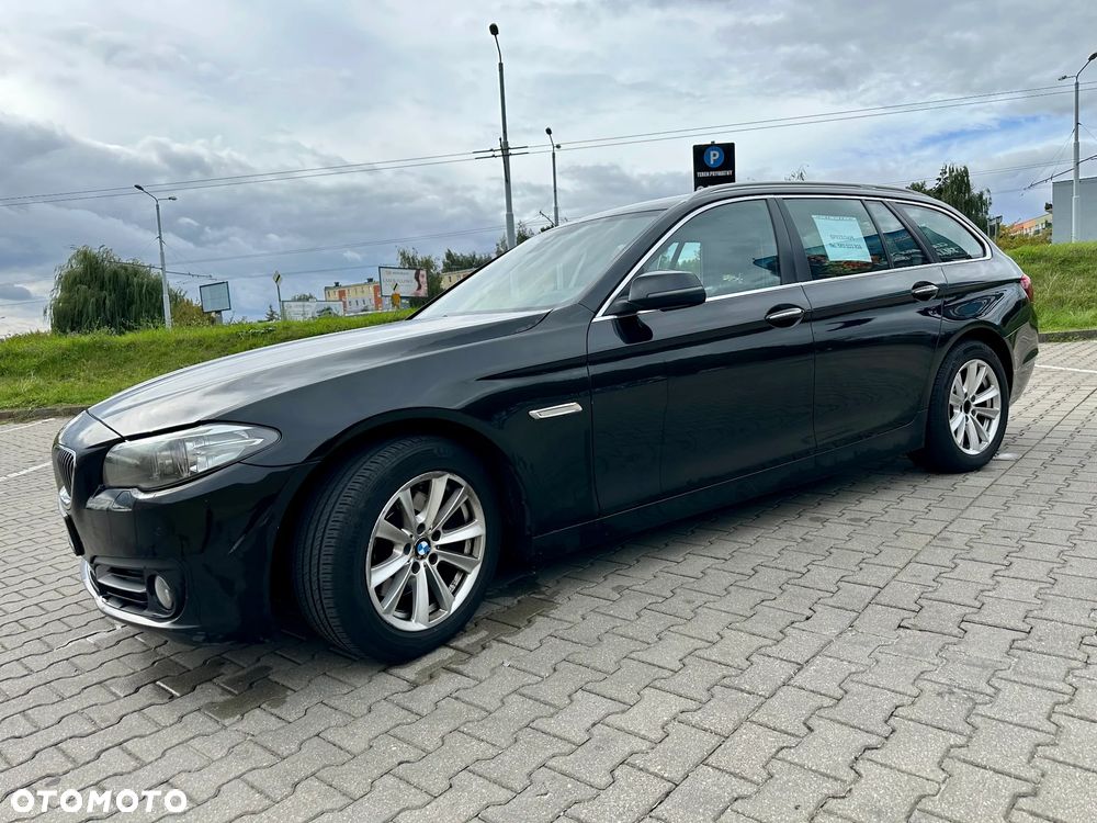 BMW Seria 5 520d Touring - 1