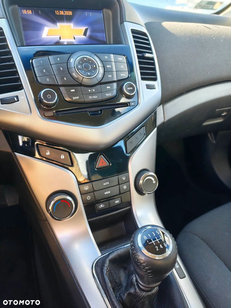 Chevrolet Cruze 2.0 D LT+ - 13