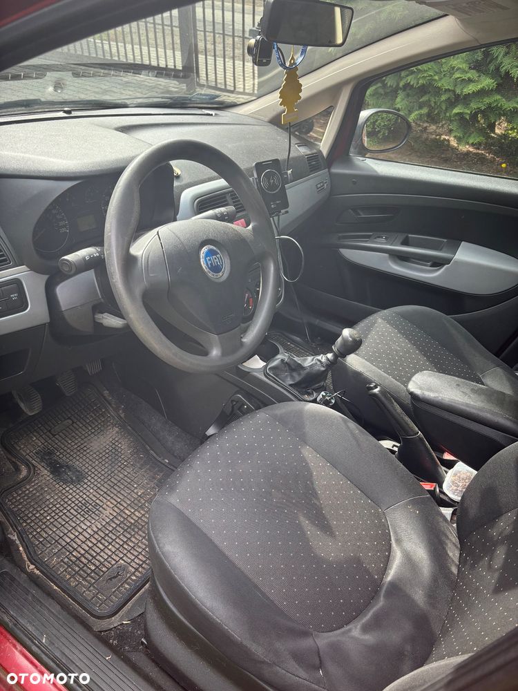 Fiat Punto 1.2 8V - 5