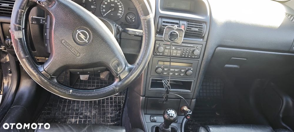 Opel Astra 1.7 DTI Comfort - 5