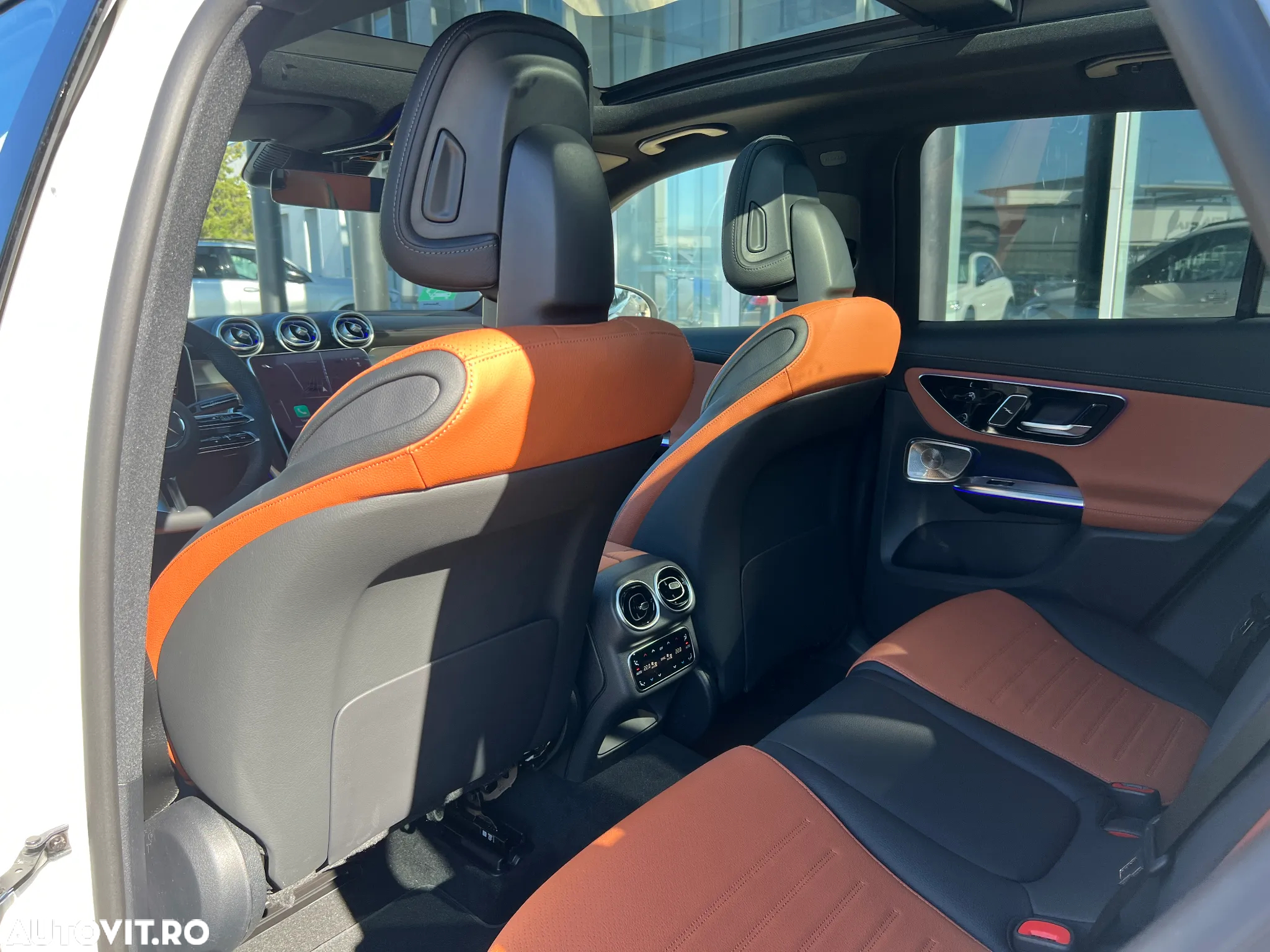 Mercedes-Benz GLC 300 e 4MATIC - 14