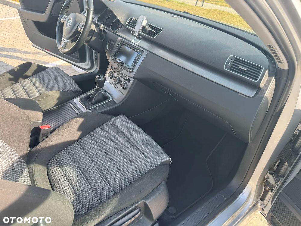 Volkswagen Passat 2.0 TDI Comfortline CityLine - 8