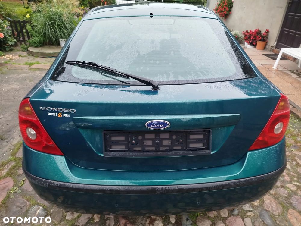 Ford Mondeo 1.8 Ghia - 6