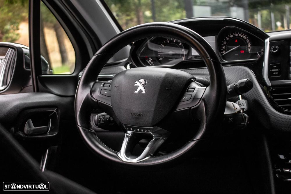 Peugeot 208 PureTech 82 Start & Stop Allure - 30