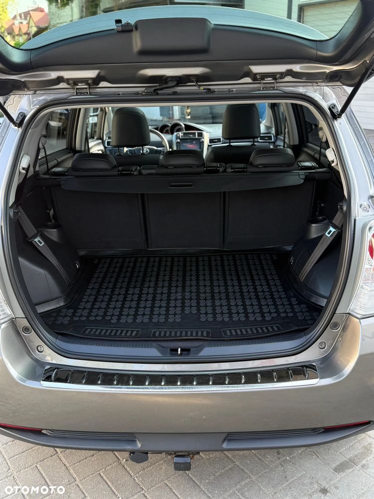 Toyota Verso 1.8 Prestige MS 7os EU6 - 34