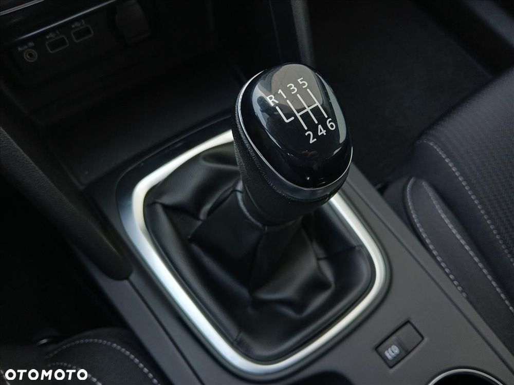 Renault Megane 1.3 TCe FAP Zen - 19