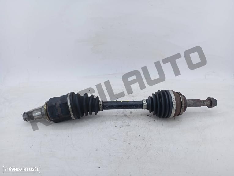 Transmissão Frente Esquerda  Toyota Corolla Verso (e120) [2000_ - 1