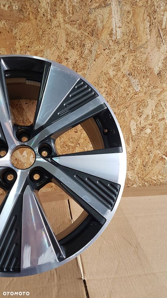 felga audi e-tron 4ke 8.5jx19 et36 - 5