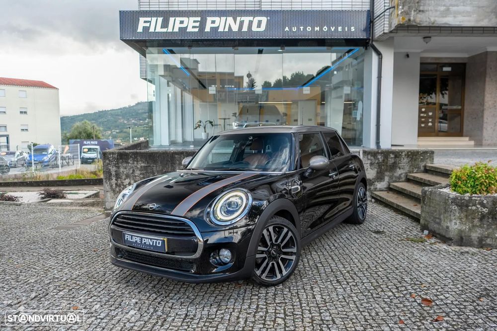 MINI 5 Portas Cooper D Auto - 50