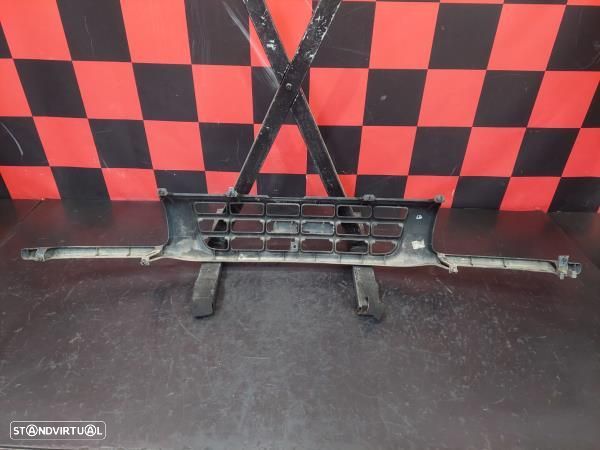 Grelha Da Frente Opel Frontera B (U99) - 2