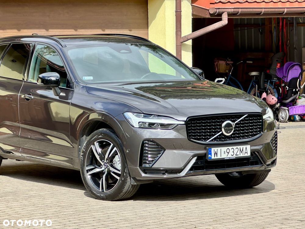 Volvo XC 60 B4 D AWD R-Design - 2