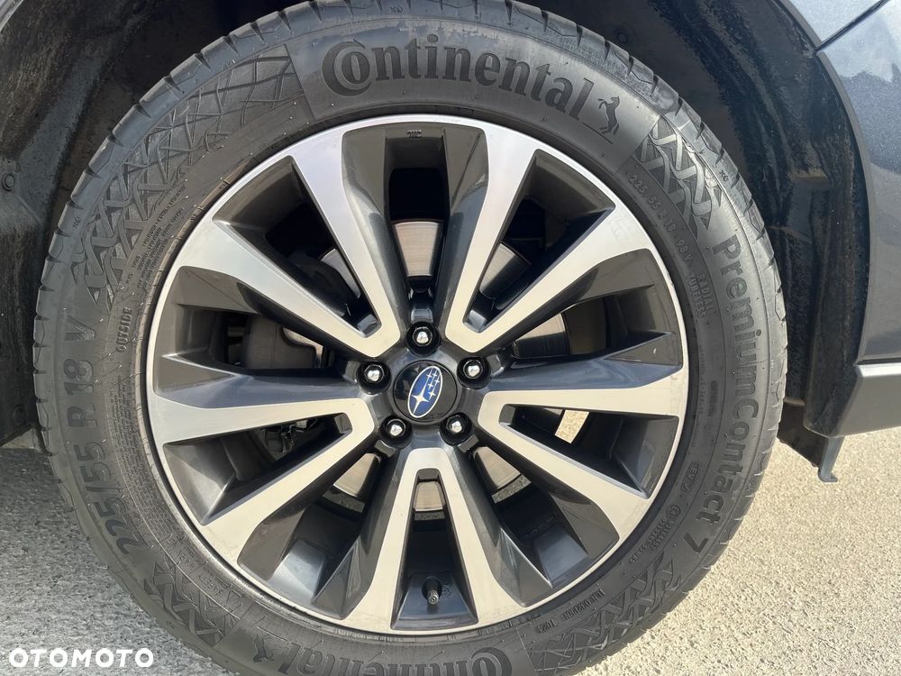 Subaru Forester 2.0 XT Platinum Lineartronic - 12