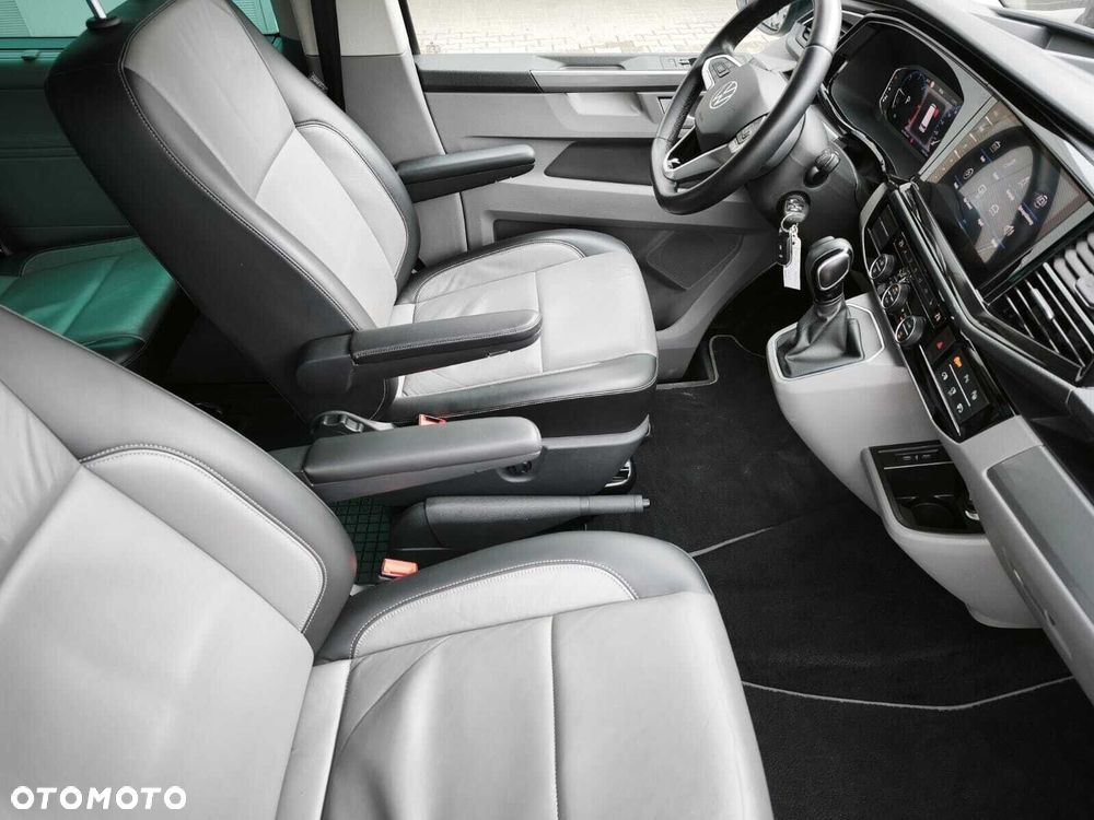 Volkswagen Caravelle 2.0 TDI L2 Highline DSG - 18