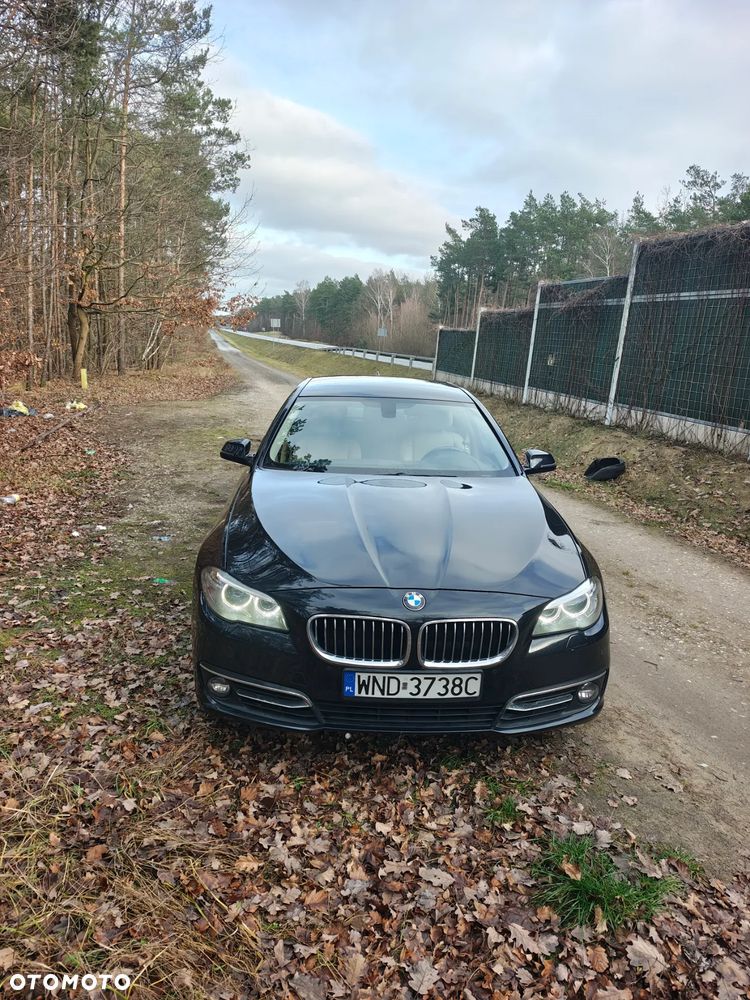 BMW Seria 5 520d xDrive - 2