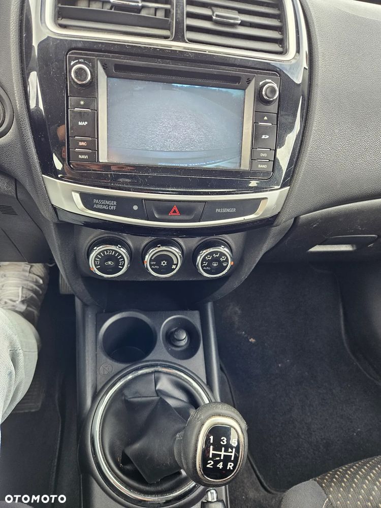 Mitsubishi ASX 1.6 2WD Plus - 18