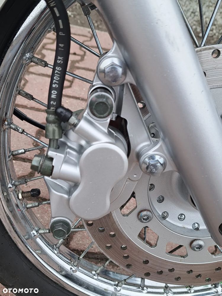 Yamaha Drag Star - 12