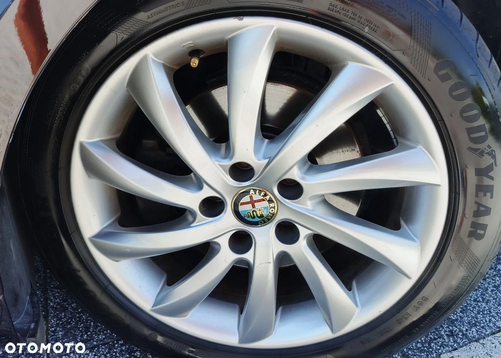 Alfa Romeo Giulietta 1.4 TB 16V Multiair Turismo - 10
