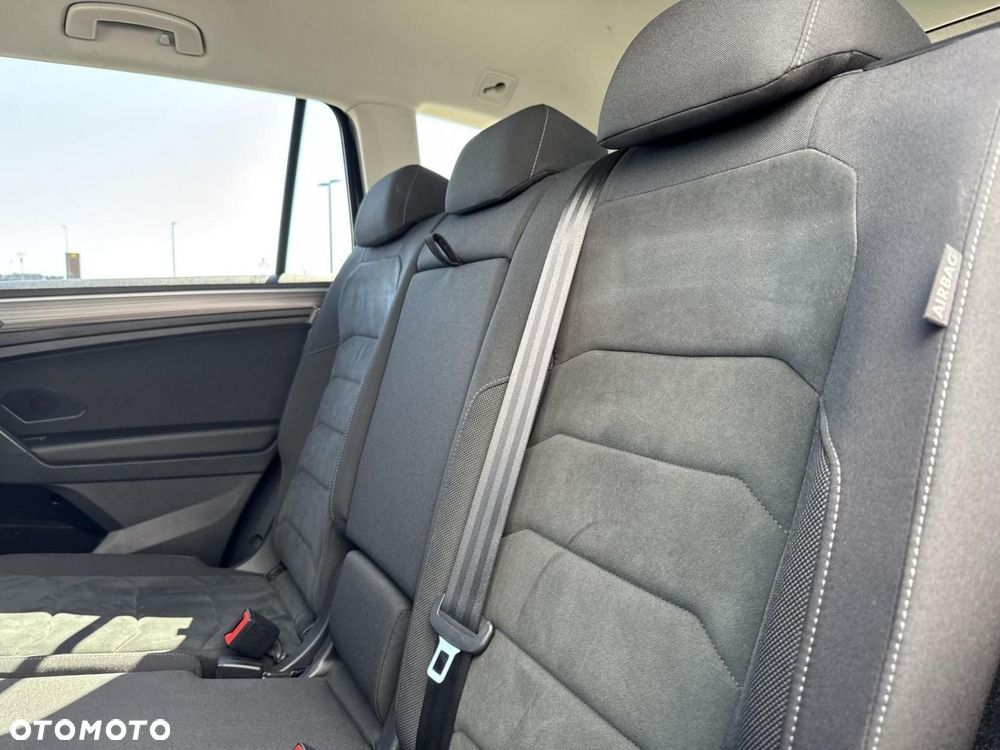 Volkswagen Tiguan Allspace - 17