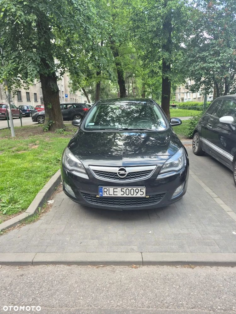 Opel Astra 1.7 CDTI Cosmo - 2