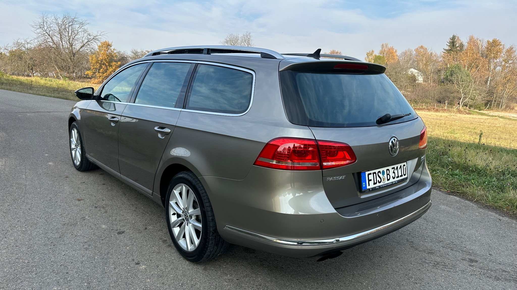 Volkswagen Passat 2.0 TDI Highline DSG - 38