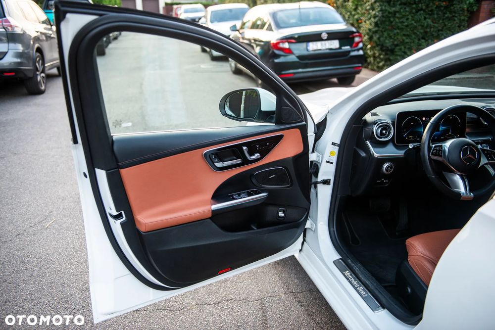 Mercedes-Benz Klasa C 220 d mHEV Avantgarde - 18