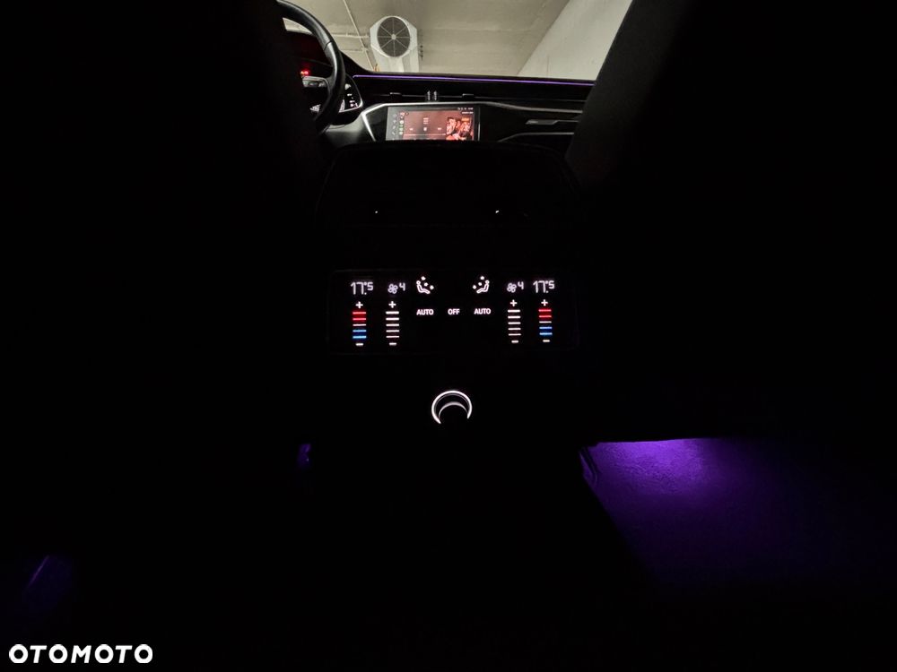 Audi A6 Avant - 25