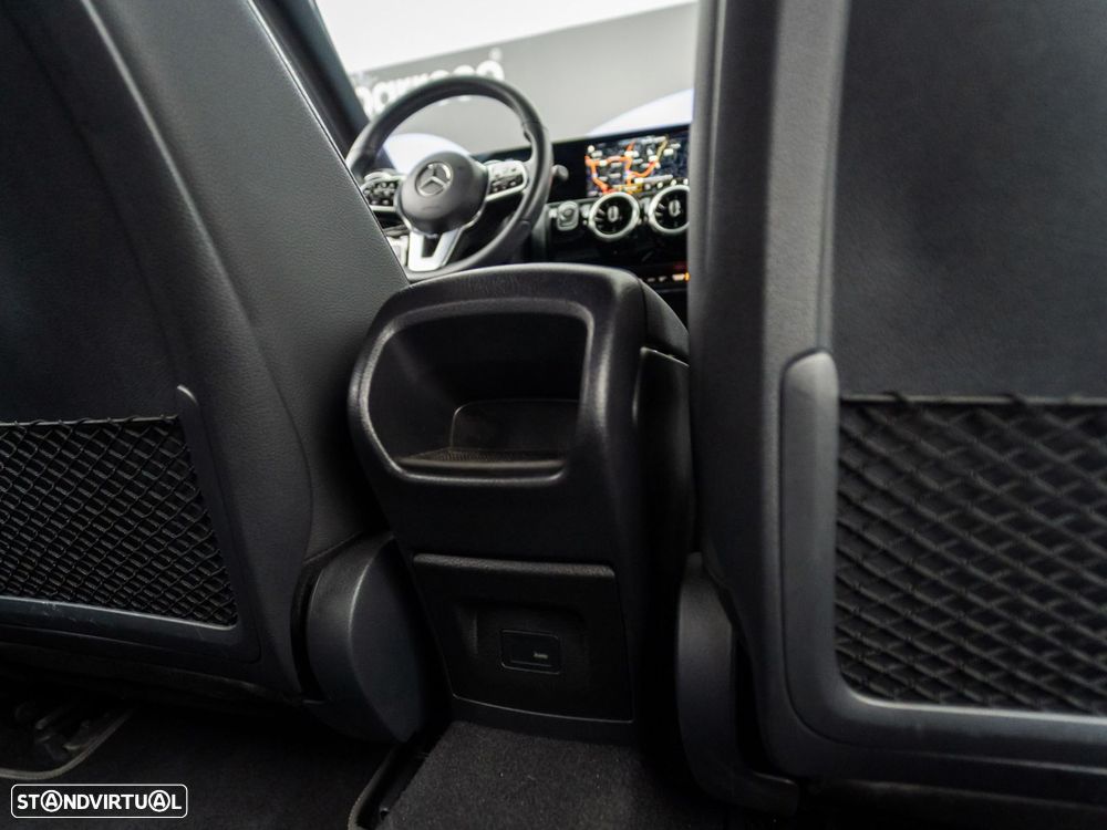 Mercedes-Benz A 250 e Style Plus - 37