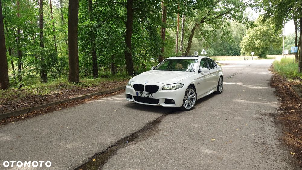 BMW Seria 5 535i Sport-Aut - 11