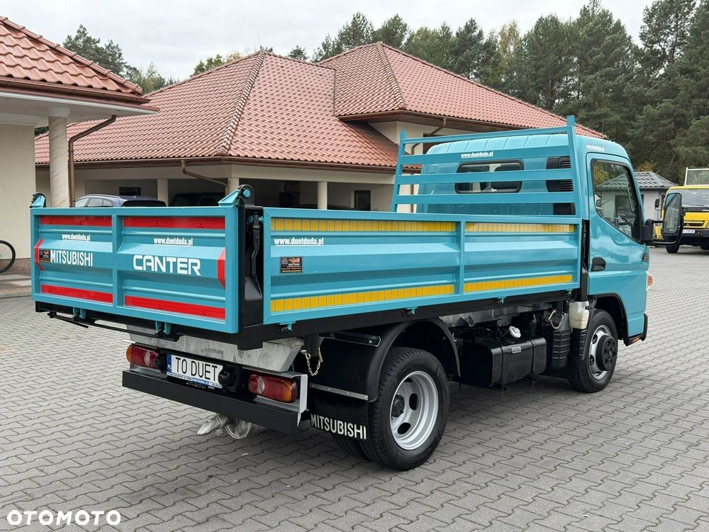 Mitsubishi Canter - 16