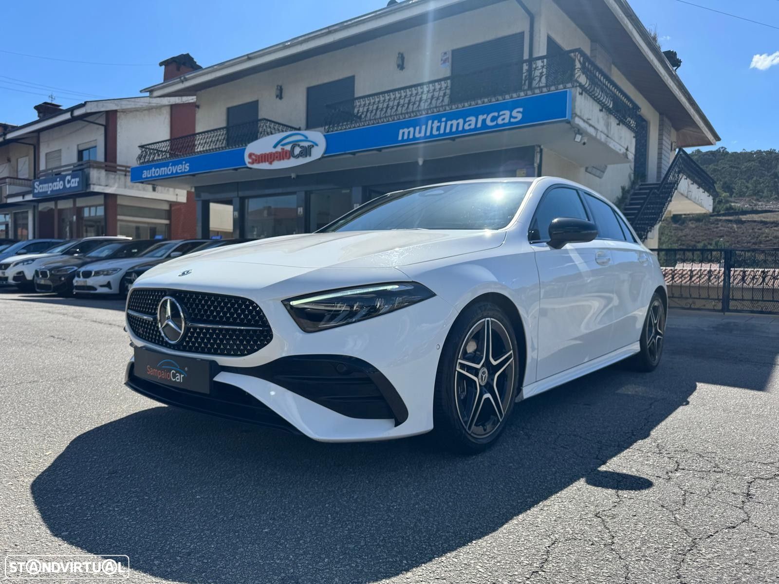 Mercedes-Benz A 200 AMG Line Aut. - 1