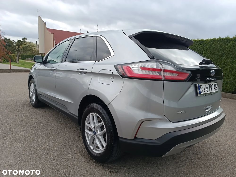 Ford Edge - 12