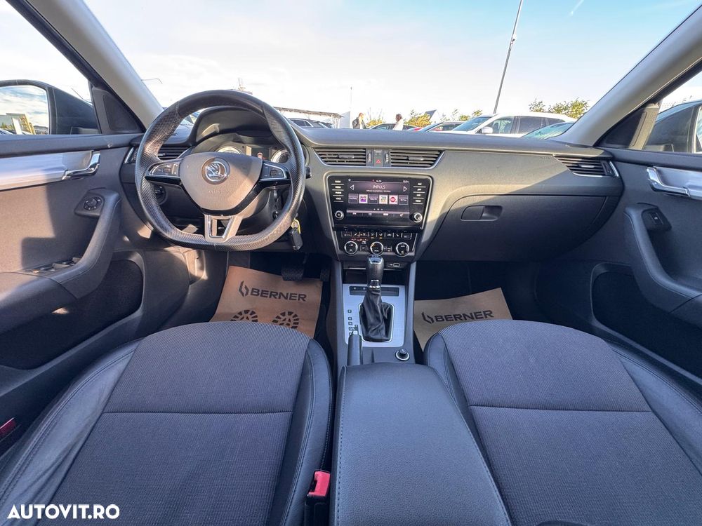 Skoda Octavia 1.6 TDI DSG Ambition - 8