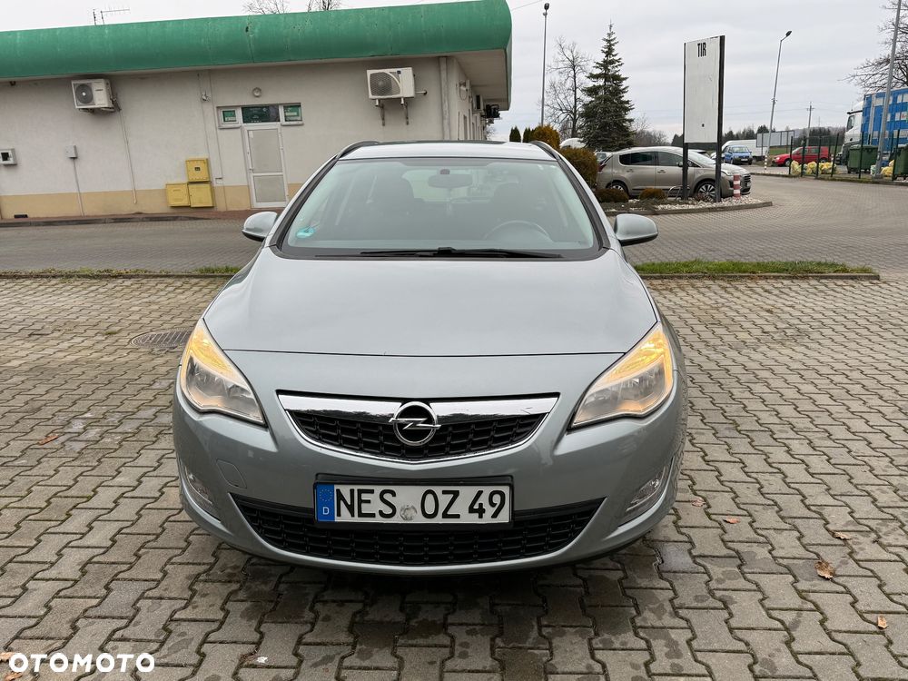 Opel Astra - 8