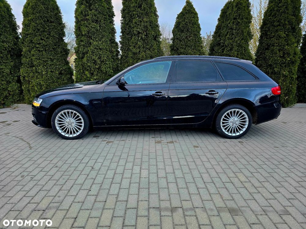 Audi A4 Avant 2.0 TDI DPF Ambiente - 2
