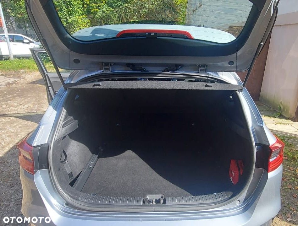 Kia Ceed 1.5 T-GDI M - 11