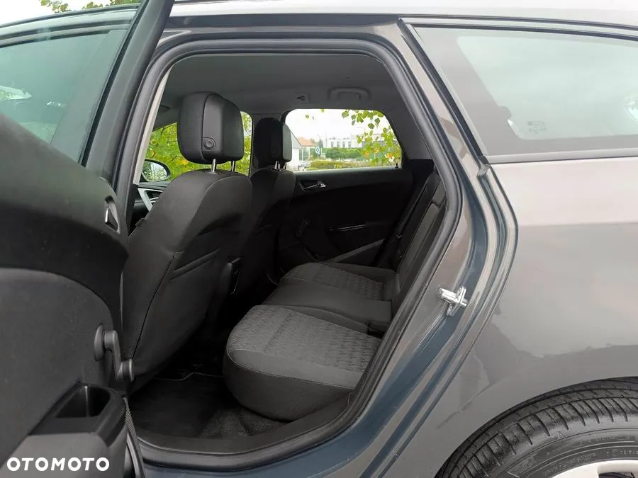 Opel Astra 1.4 Turbo Active - 15