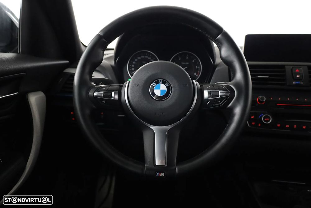 BMW 120 d xDrive Pack M - 12