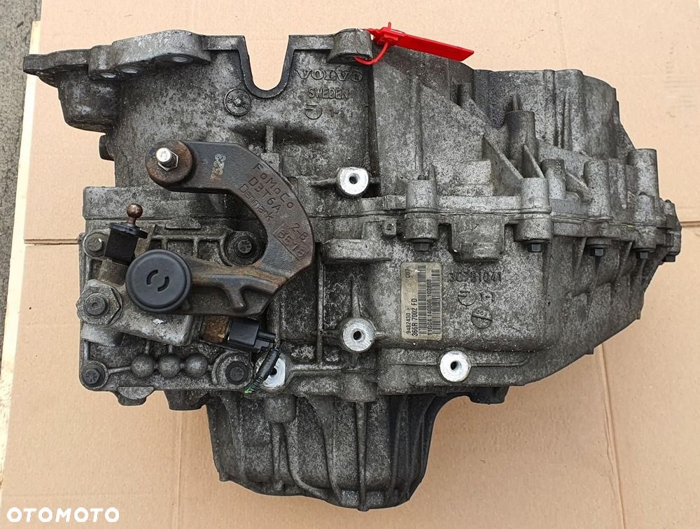 SKRZYNIA BIEGÓW M66 9482430 6 BIEGÓW VOLVO C70 II 2.5 T - 4
