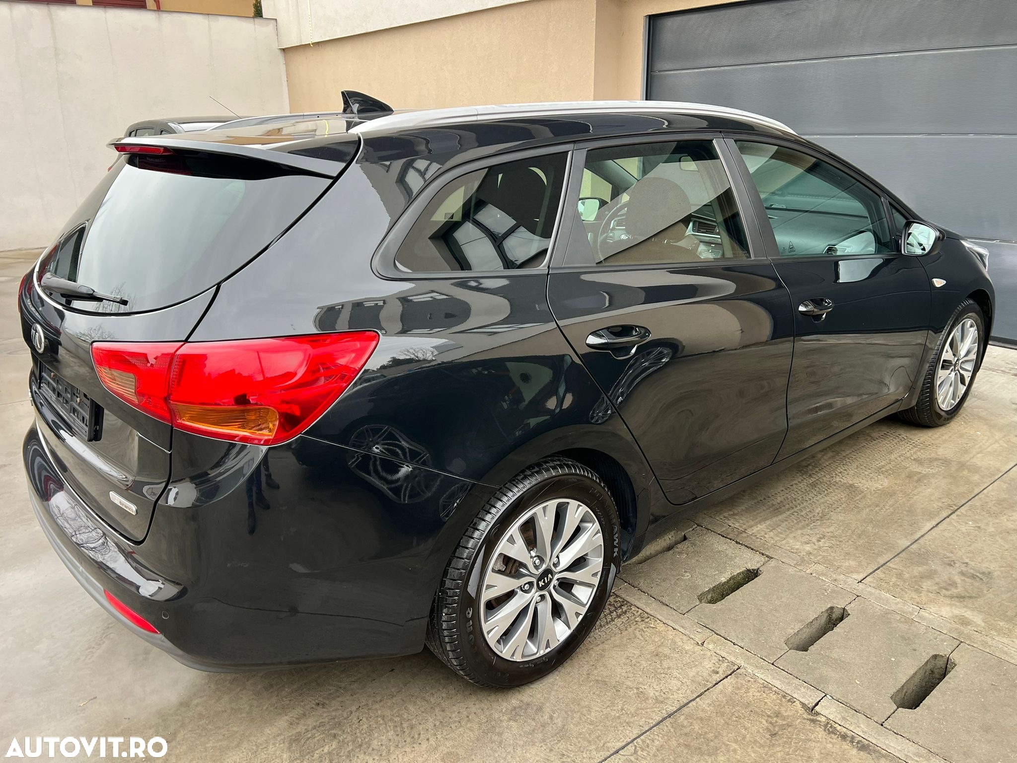Kia Ceed - 6