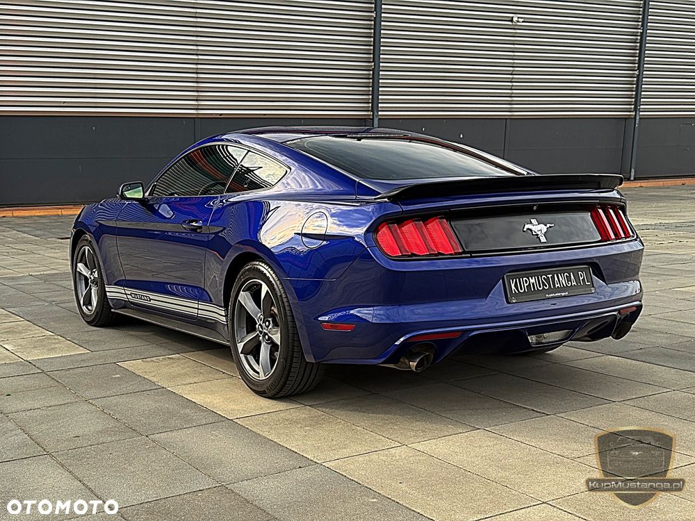 Ford Mustang - 23