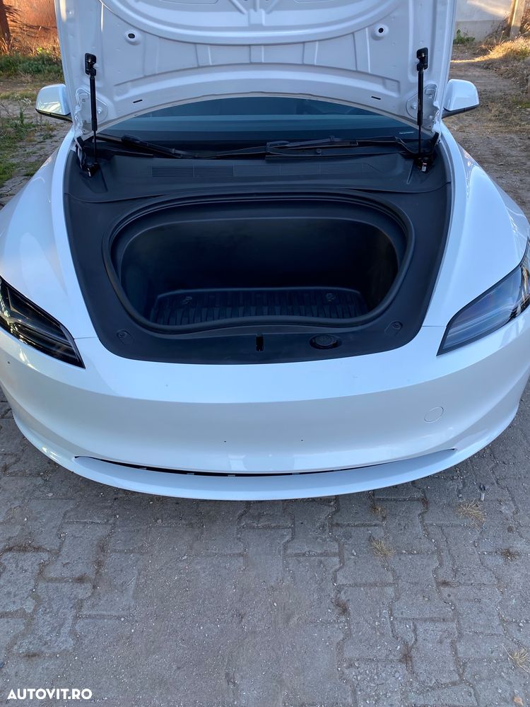 Tesla Model 3 RWD - 6
